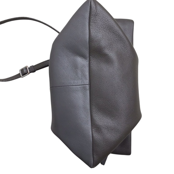 Danier Leather Crossbody Bag - Picture 13 of 16